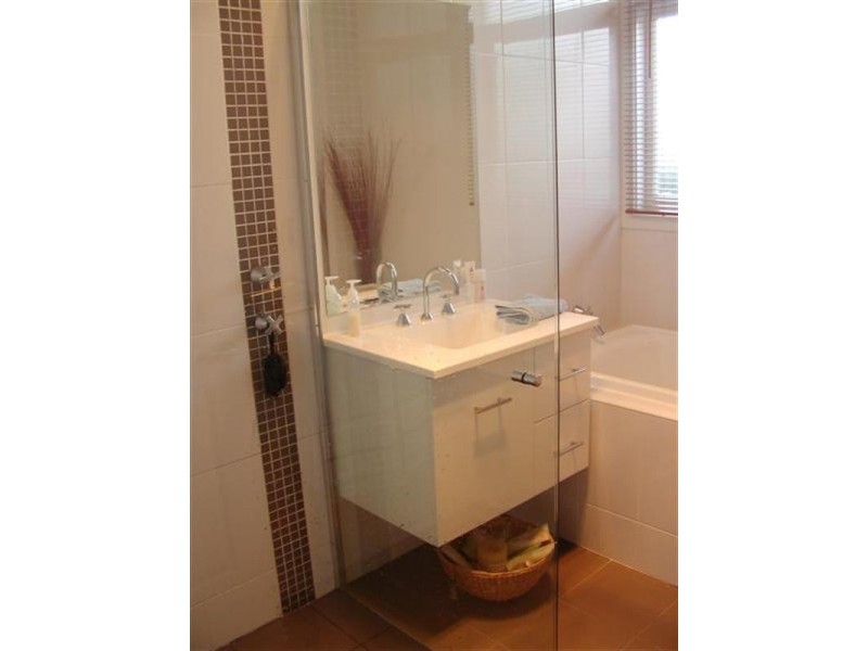 42 Caroline Street, Dubbo NSW 2830