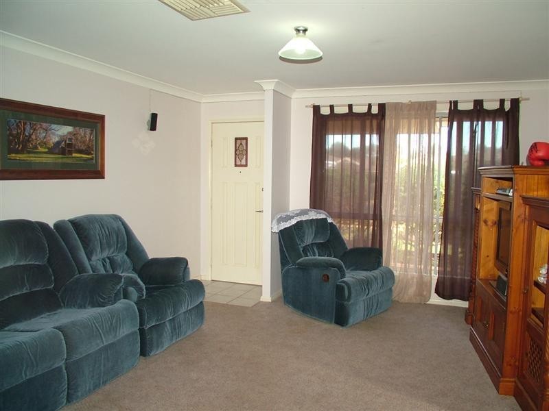 6 Castlereagh Avenue, Dubbo NSW 2830