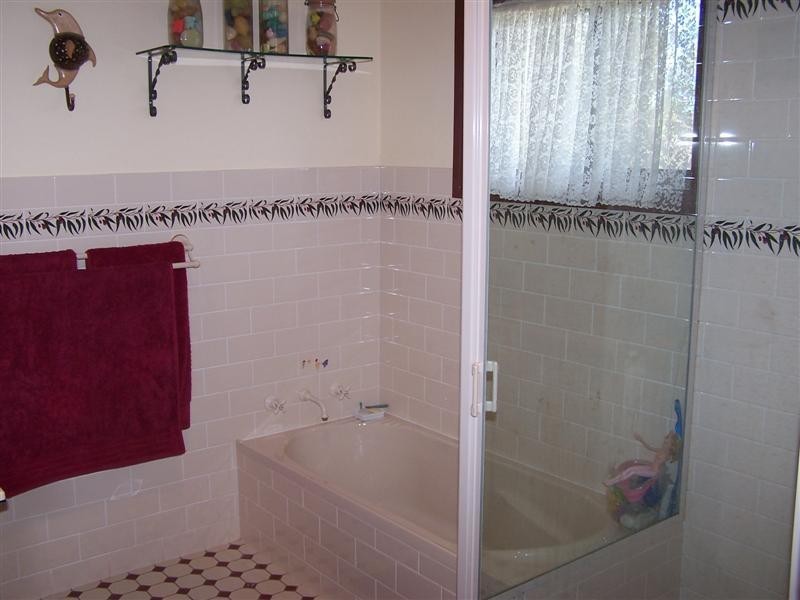 ‘Tara Lodge’ 12R Kurrajong Drive, Dubbo NSW 2830