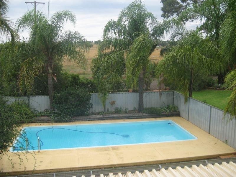 ‘Tara Lodge’ 12R Kurrajong Drive, Dubbo NSW 2830