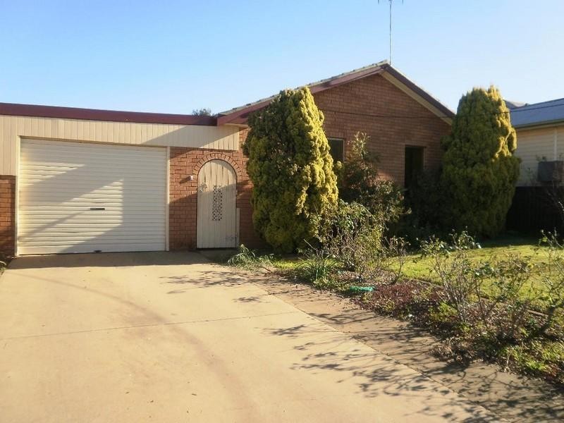 2 Alam Street, Dubbo NSW 2830