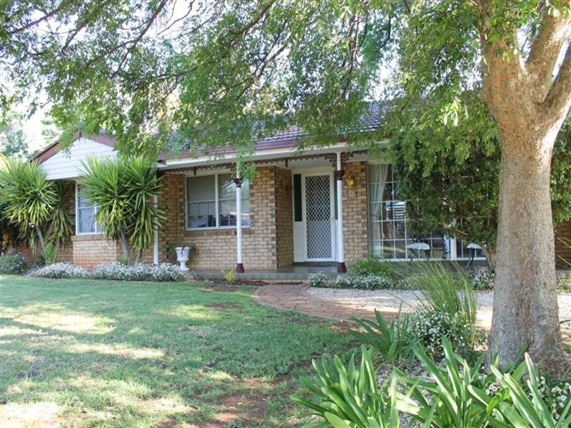 7 Oxley Circle, Dubbo NSW 2830