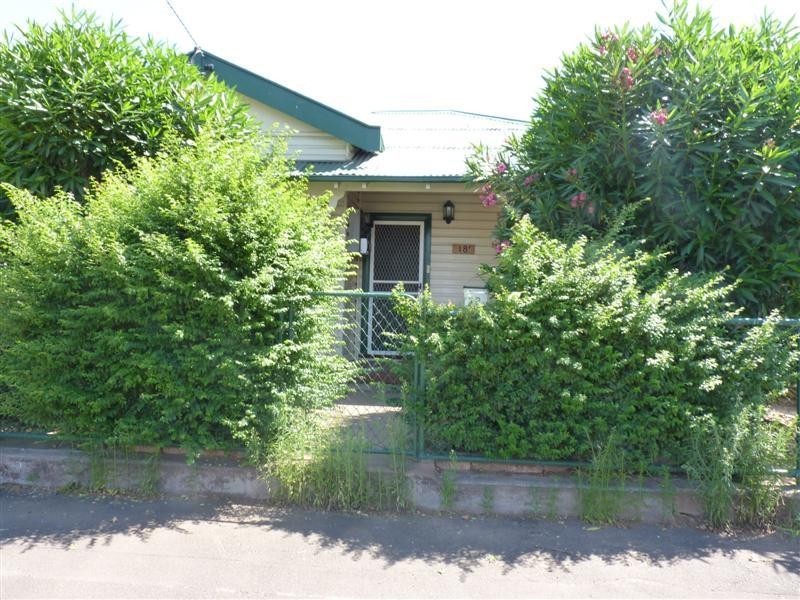 18A Erskine Street, Dubbo NSW 2830