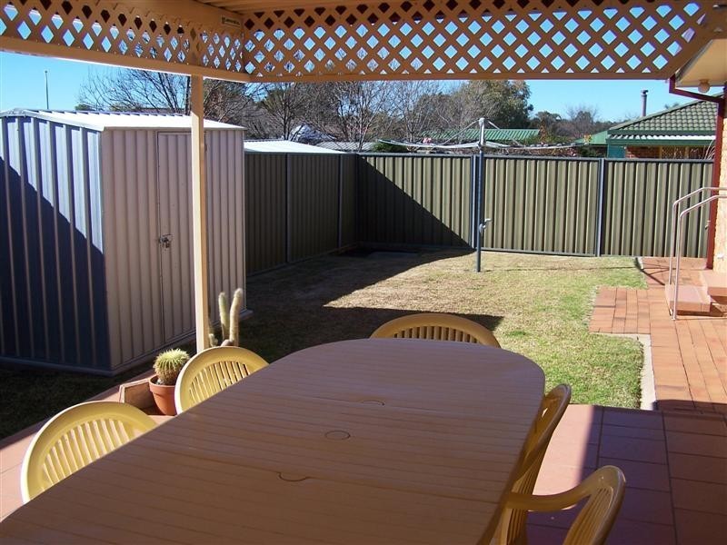 2B Swan Street, Dubbo NSW 2830