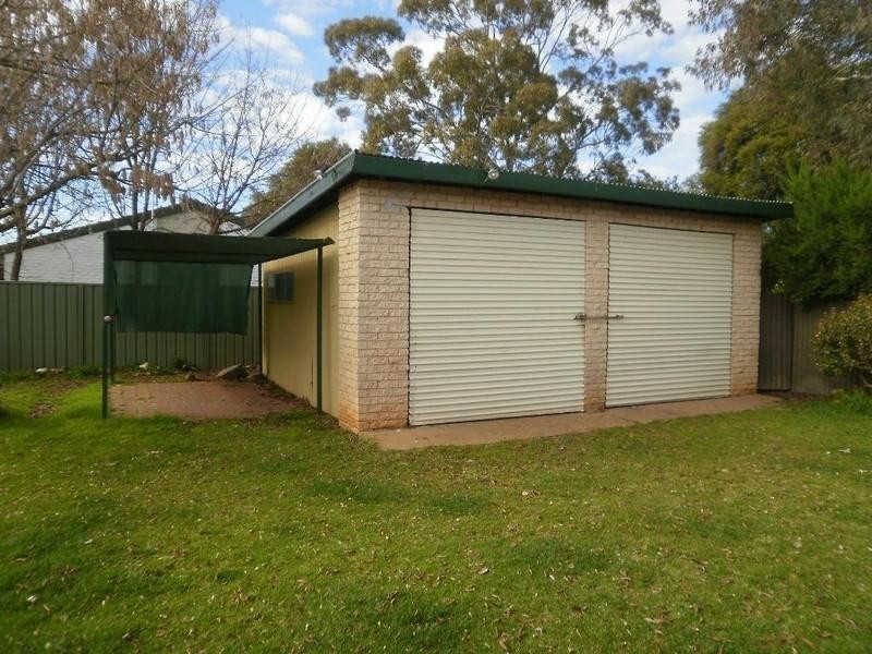 40 Lawson Street, Dubbo NSW 2830