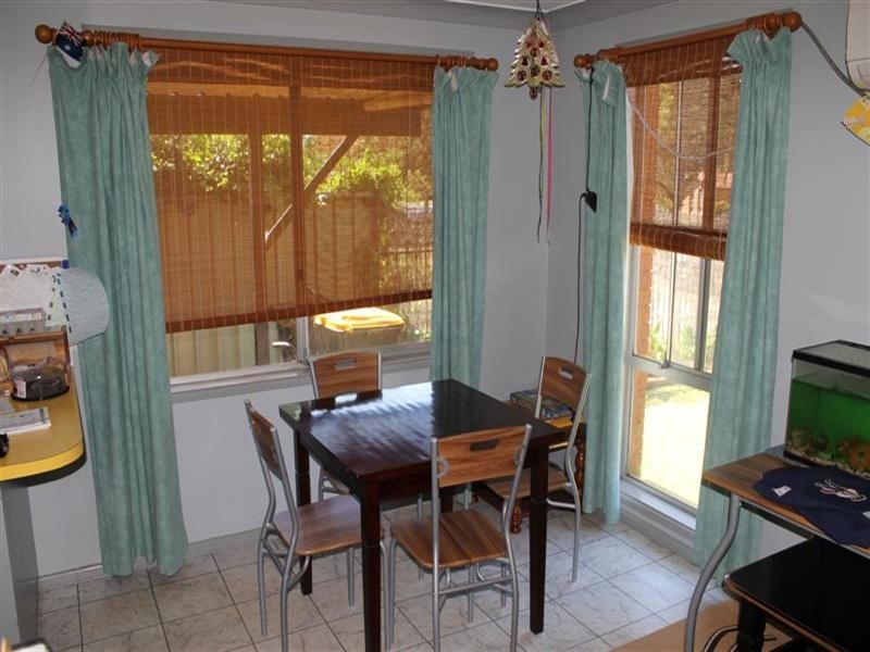 32 Springfield Way, Dubbo NSW 2830