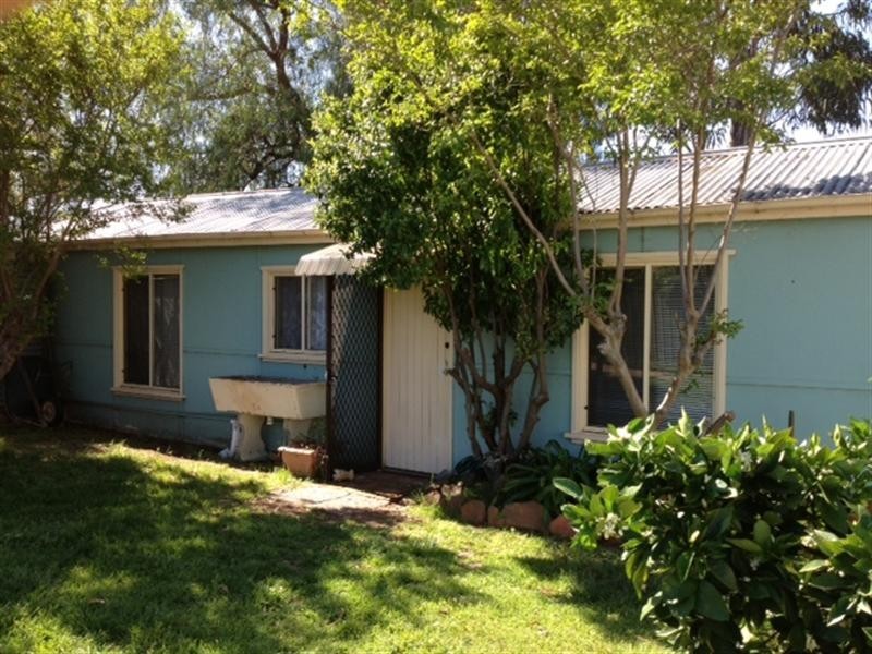 77 Taylor Street, Dubbo NSW 2830
