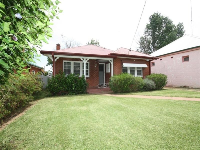 14 Goode Street, Dubbo NSW 2830