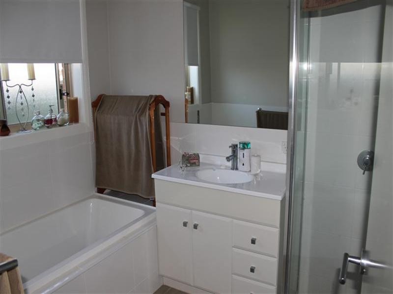 8 Javea Close, Dubbo NSW 2830