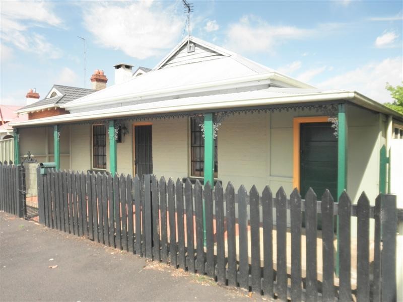 107 Bourke Street, Dubbo NSW 2830