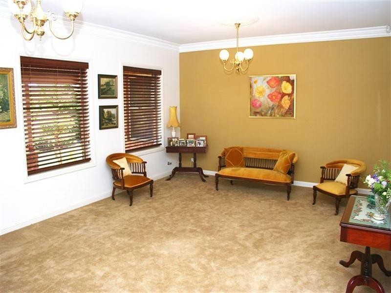 10 Noccundra Place, Dubbo NSW 2830