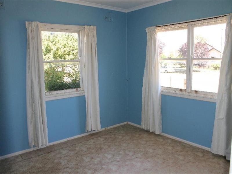 7 Lachlan Street, Yeoval NSW 2868