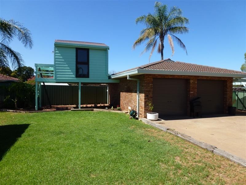 32 Lawson Street, Dubbo NSW 2830