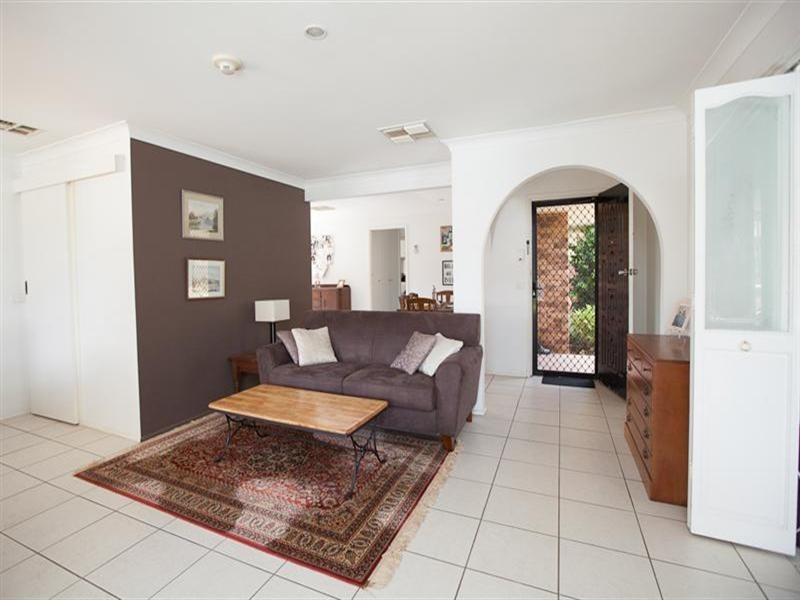 27 Beveridge Crescent, Dubbo NSW 2830