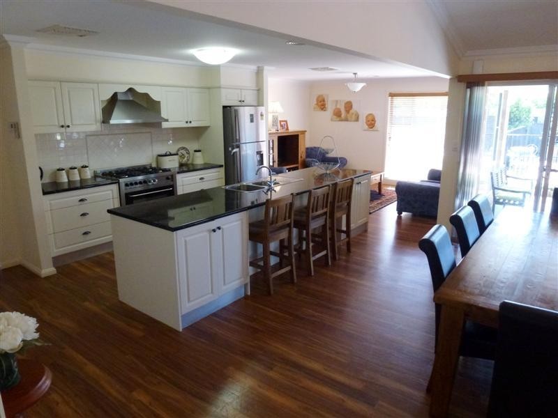 10 Carnegie Avenue, Dubbo NSW 2830