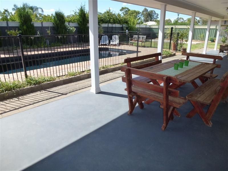 10 Carnegie Avenue, Dubbo NSW 2830