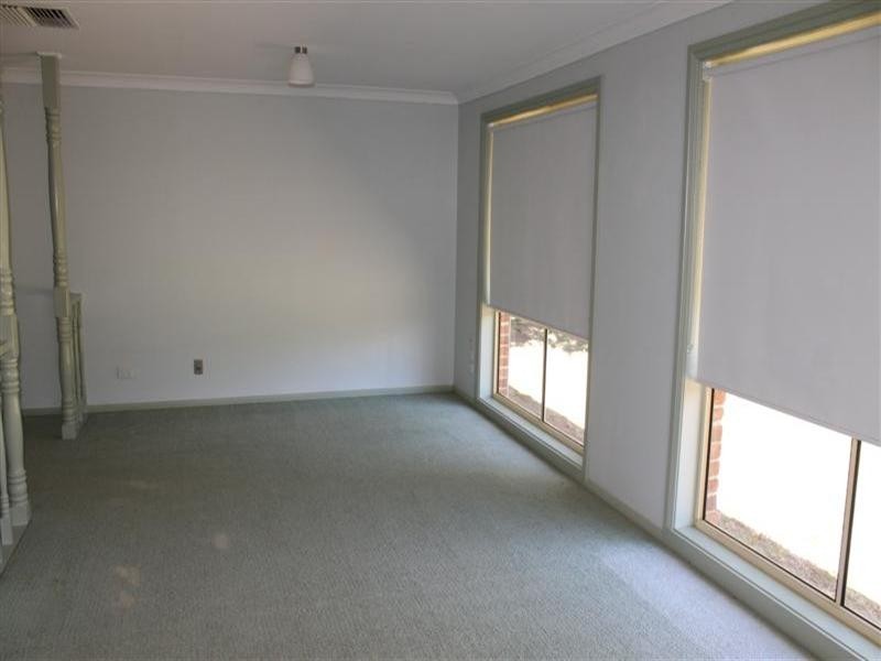 1/4 Clearwater Place, Dubbo NSW 2830