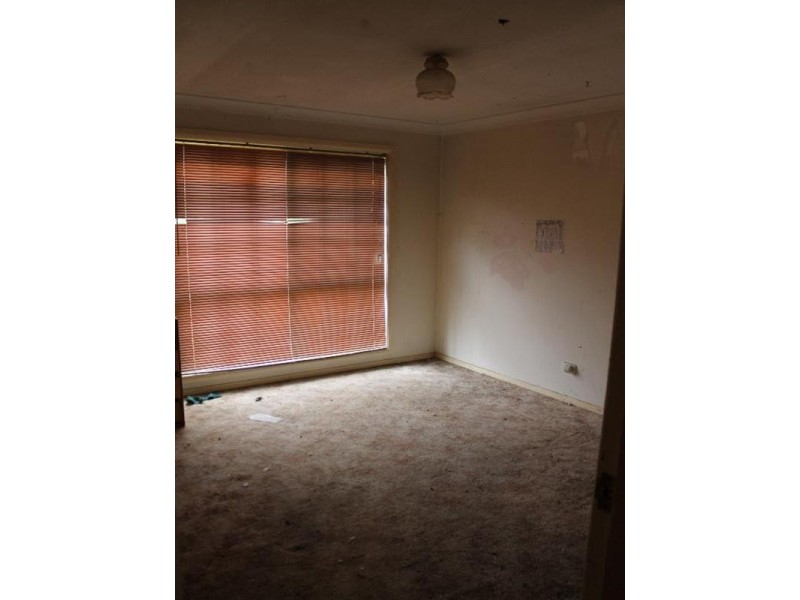 32 John Glen Place, Dubbo NSW 2830