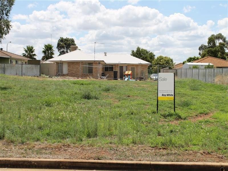 45 Spears Drive, Dubbo NSW 2830