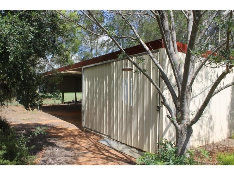 4 Chondelle Court, Dubbo NSW 2830