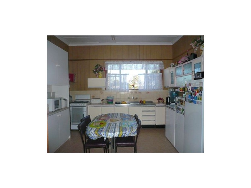 22 George Street, Narromine NSW 2821
