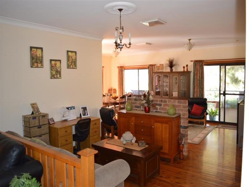 75 Murrayfield Drive, Dubbo NSW 2830