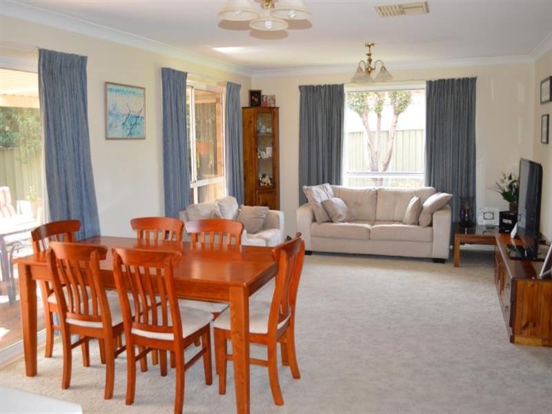 16 Carling Court, Dubbo NSW 2830