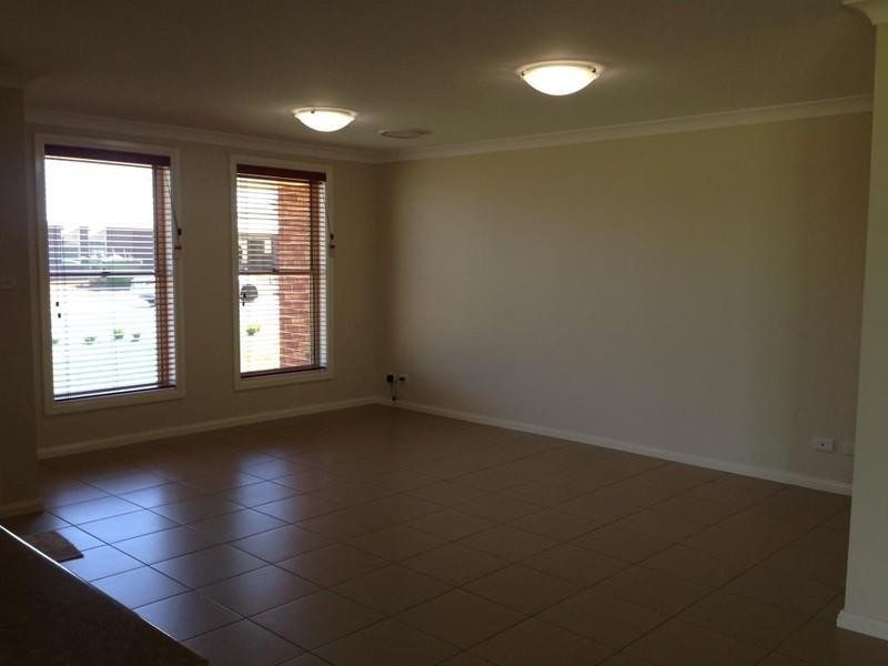 14 Cobbity Avenue, Dubbo NSW 2830