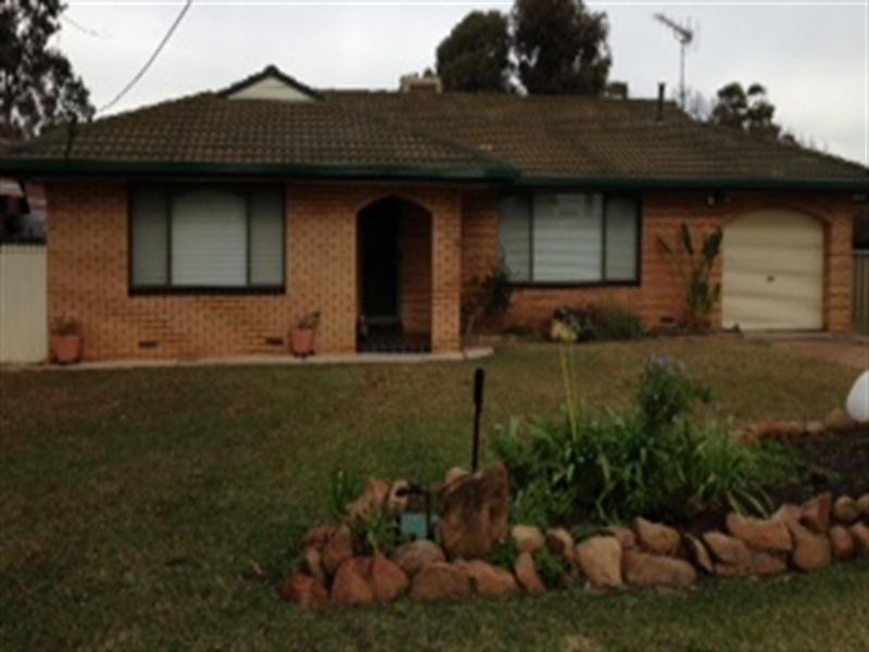 5 Hammond Street, Dubbo NSW 2830