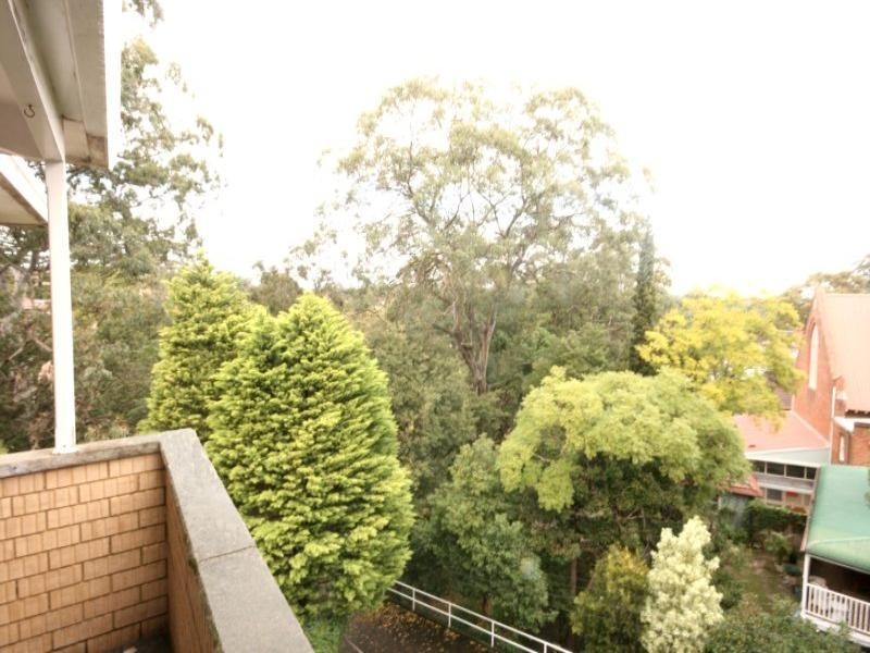 11/174 Pacific Highway, Roseville NSW 2069