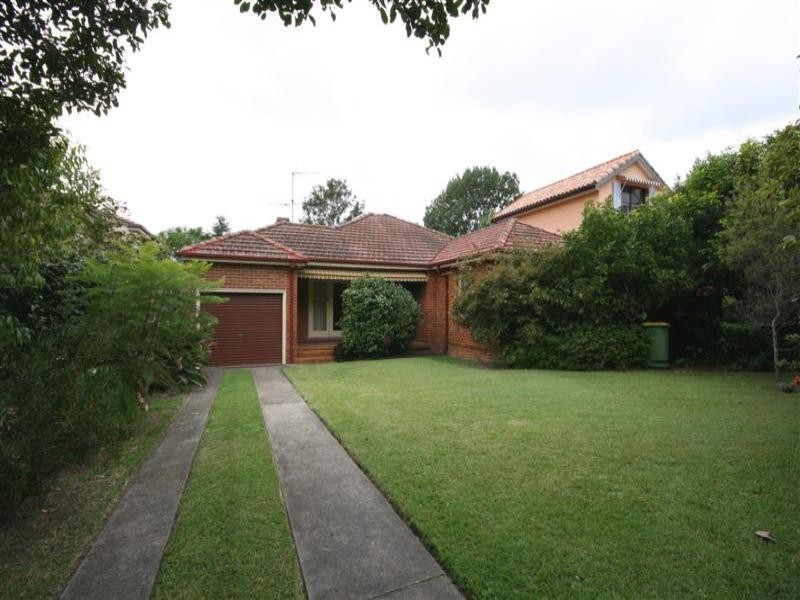 17 Calga Street, Roseville NSW 2069