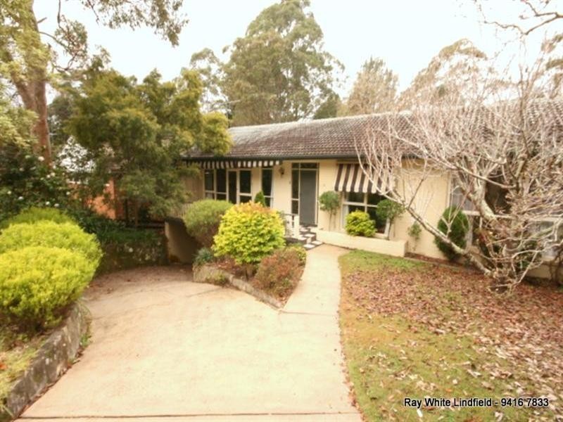 14 Dorset Drive, St Ives NSW 2075