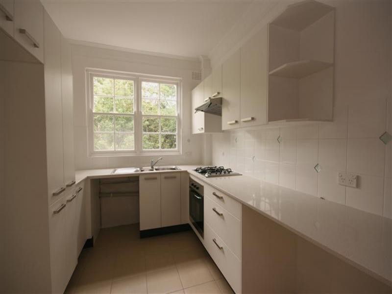 2/2A Shirley Road, Roseville NSW 2069