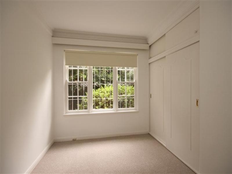 2/2A Shirley Road, Roseville NSW 2069