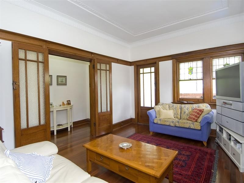 33 Grosvenor Road, Lindfield NSW 2070
