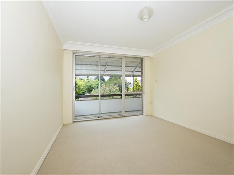 4/4 Clanville Road, Roseville NSW 2069