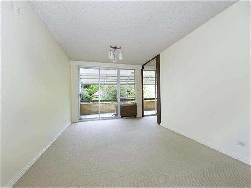 4/4 Clanville Road, Roseville NSW 2069