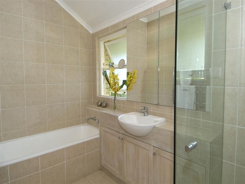 9A Fairlight Avenue (Cnr Rosetta Avenue), Killara NSW 2071