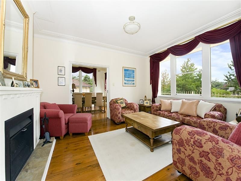 6 Bromley Avenue, Pymble NSW 2073