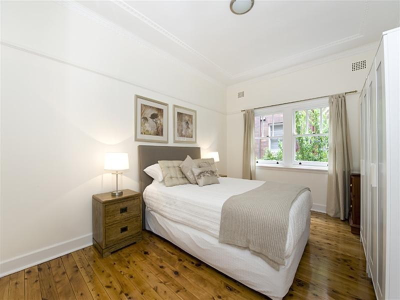 2/142 Pacific Highway, Roseville NSW 2069