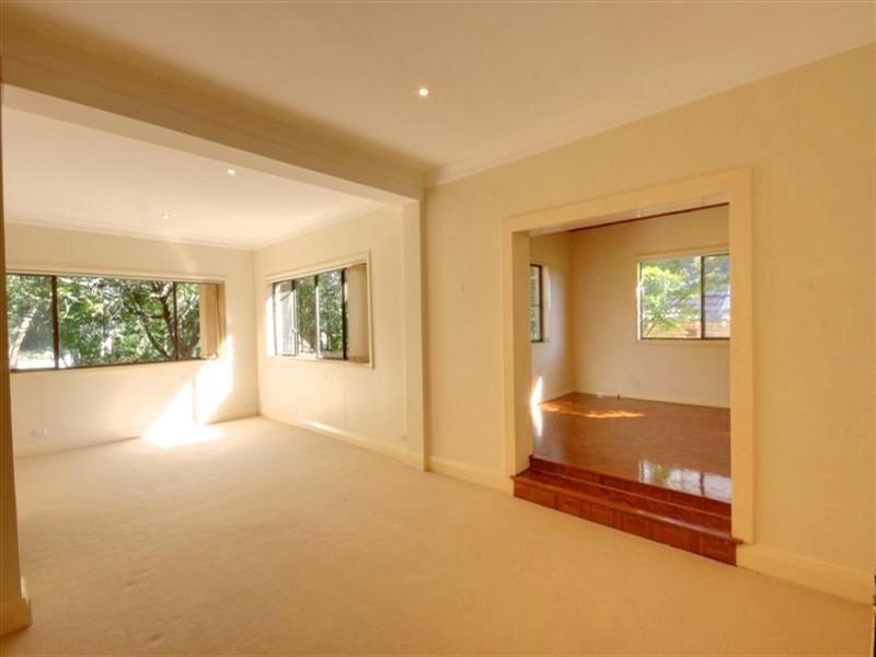 15 Selwyn Street, Pymble NSW 2073