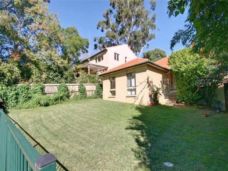 15 Selwyn Street, Pymble NSW 2073