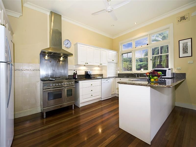 24 Gerald Avenue, Roseville NSW 2069