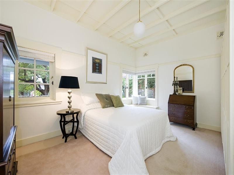 24 Gerald Avenue, Roseville NSW 2069