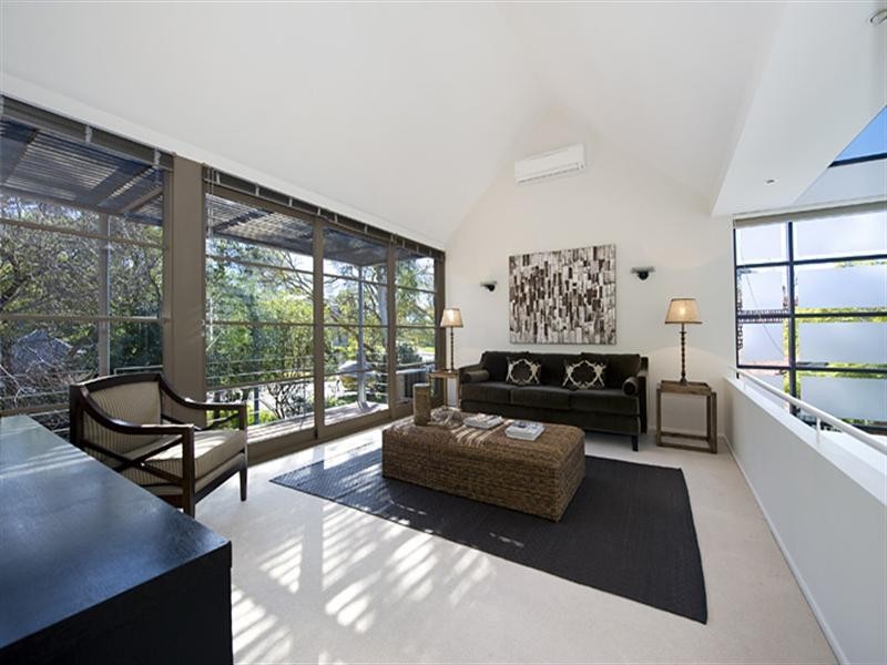 9A Valley Road, Lindfield NSW 2070