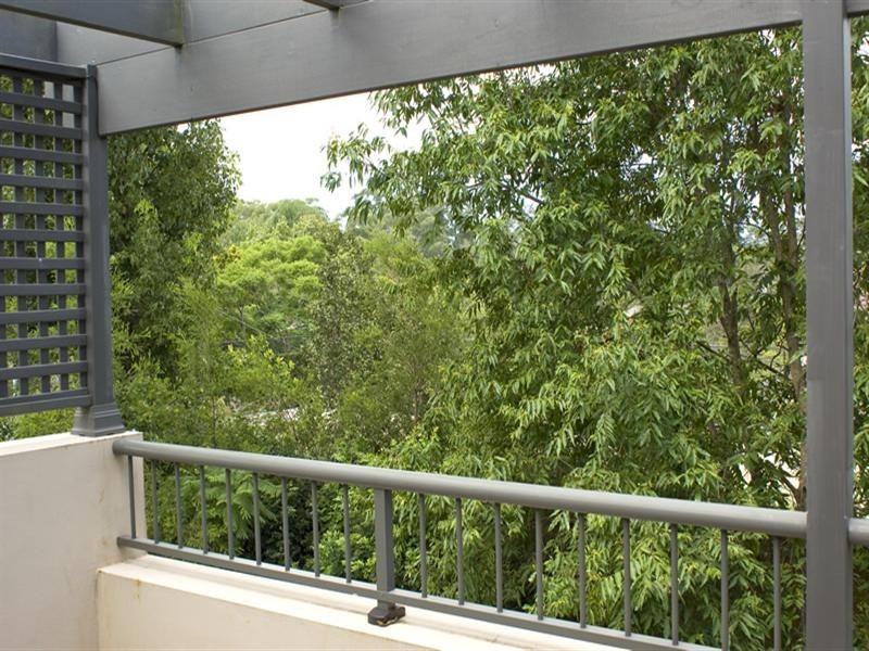 53a Mona Vale Road (near Bromley Ave), Pymble NSW 2073