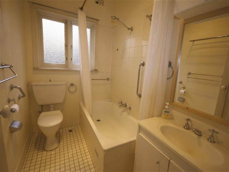 8/154 Pacific Highway, Roseville NSW 2069