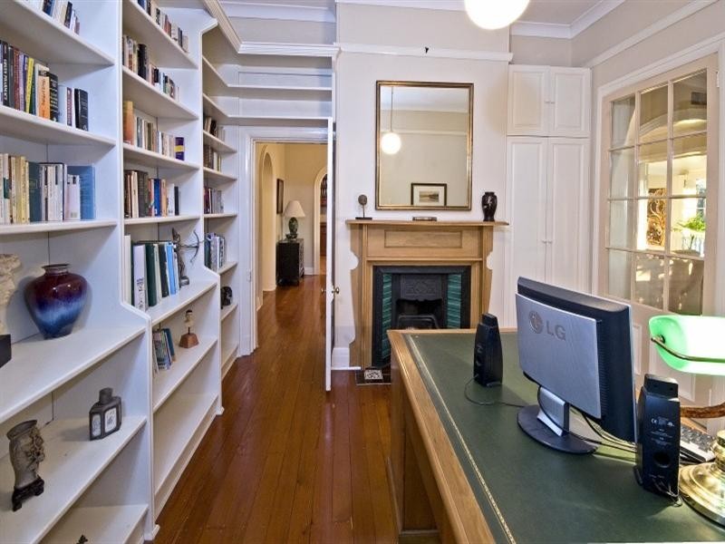 9 Shirley Road, Roseville NSW 2069