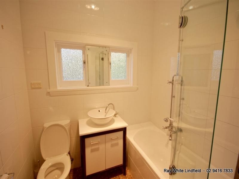 15 Glen Road, Roseville NSW 2069