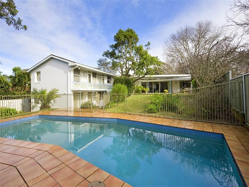 4 Clarence Avenue, Killara NSW 2071